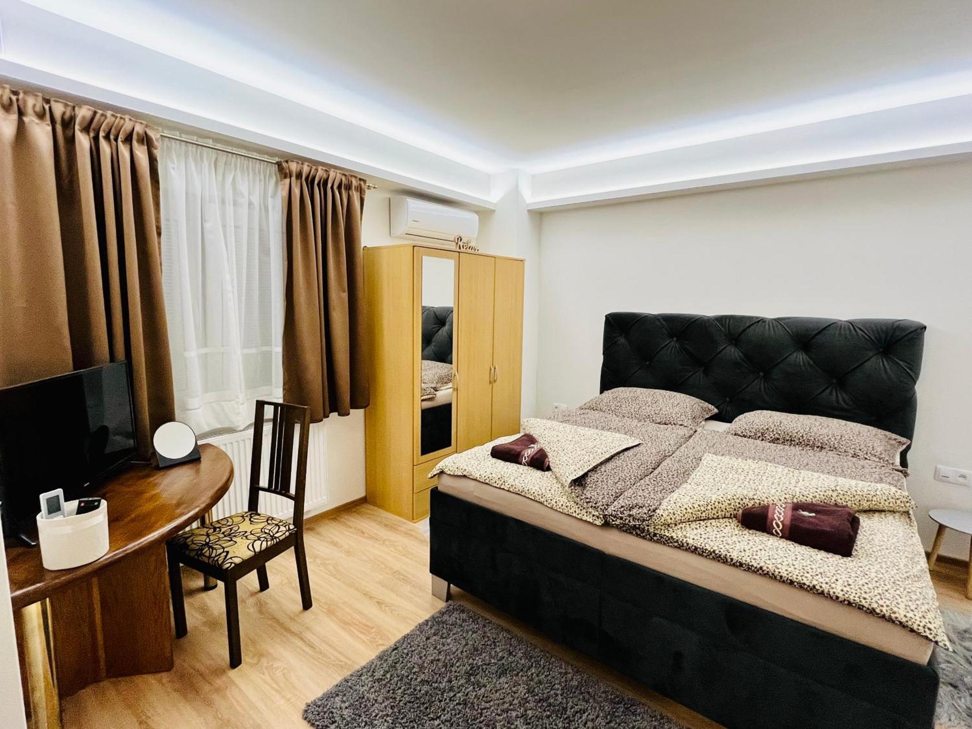 Penzion Tyche Surany Dış mekan fotoğraf